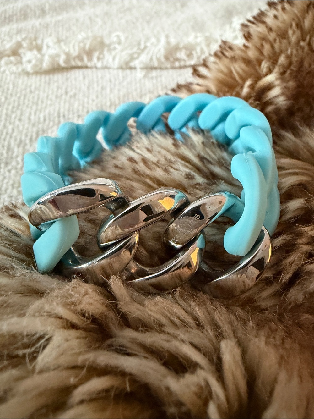 Vtg Coralia Leets Chunky Light Blue Silicone Rubber Chain Link Bracelet 2012